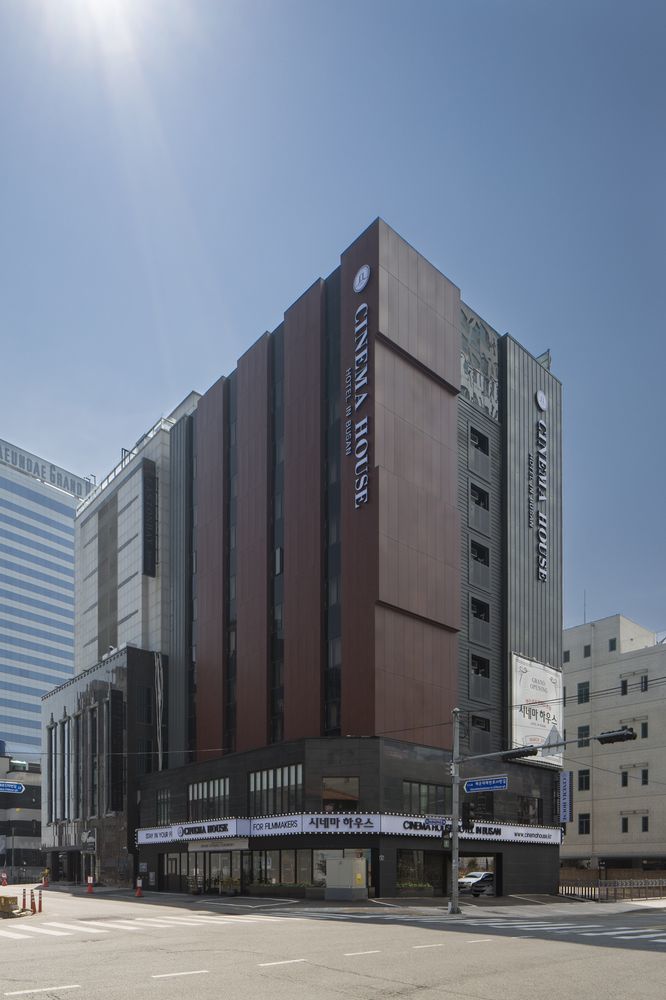 Cinema House Hotel In Busan Exterior photo