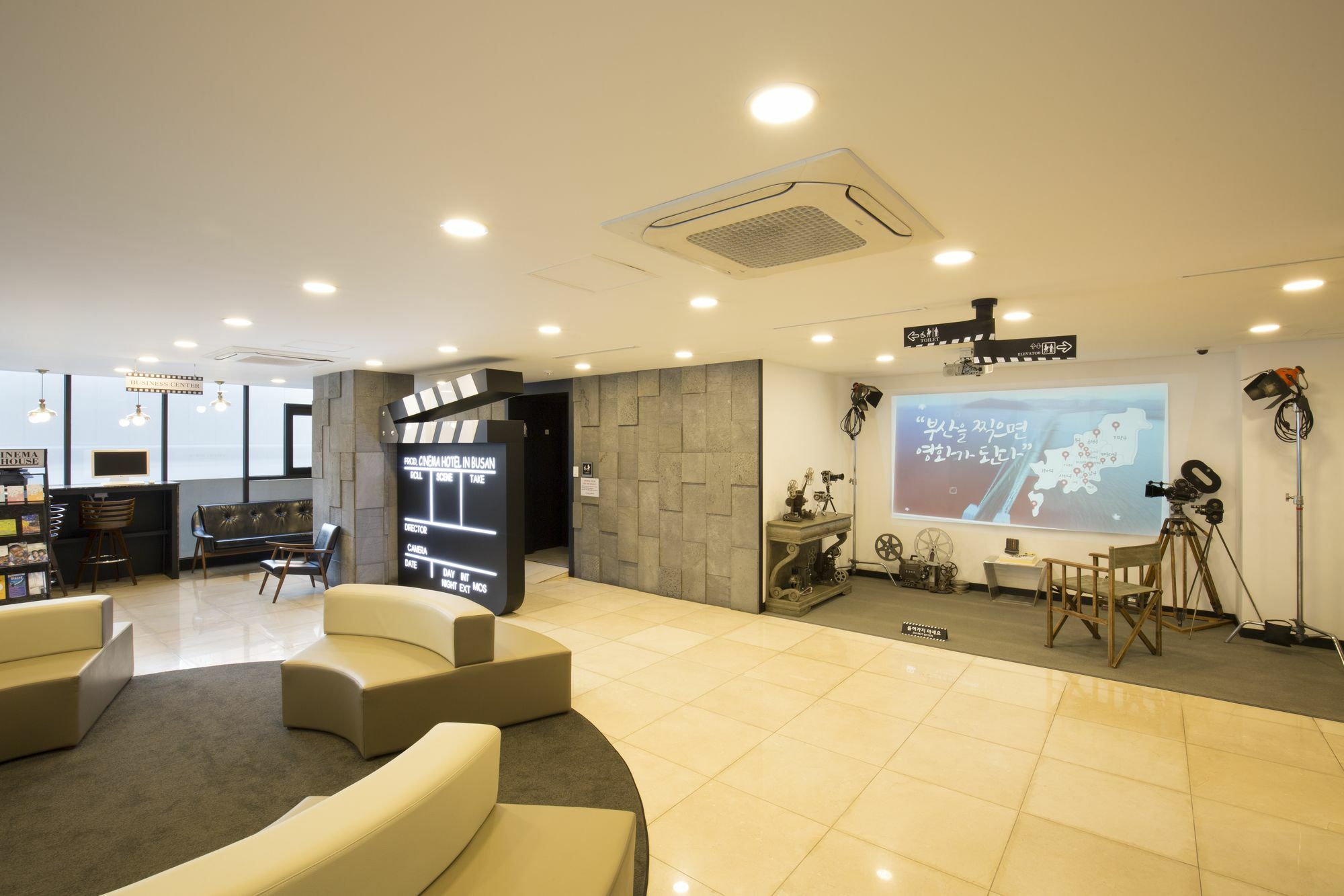 Cinema House Hotel In Busan Exterior photo